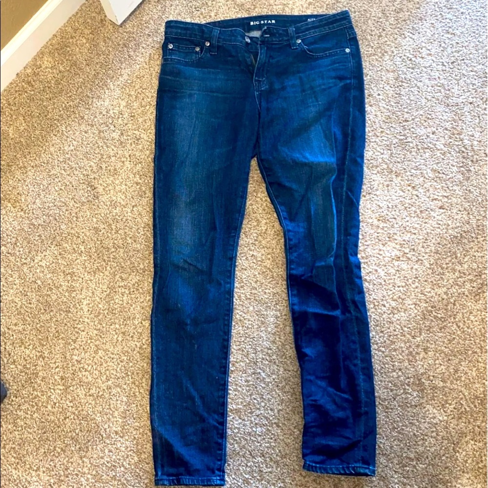 Women’s skinny jeans